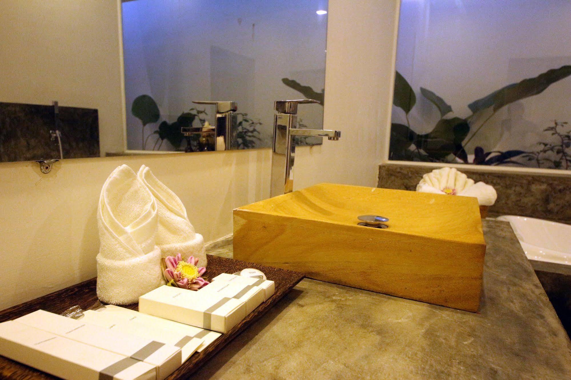 The Gallery Boutique Hotel Сиемрип Экстерьер фото